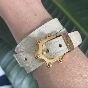 Pre-Loved — Louis Vuitton Patent Leather Triple Tour Bracelet. Beige